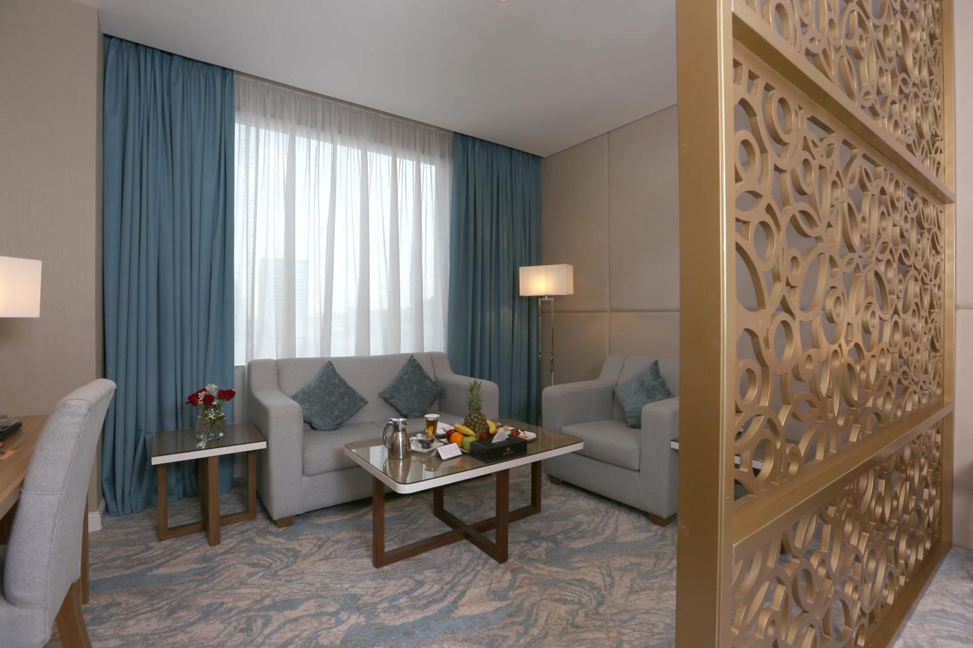 Cantonal Hotel By Warwick Riaad Buitenkant foto